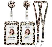 SAIIURV 2 Pezzi Porta Badge da Collo con Cordino per Donne, Stampa Ghepardo Leopardata Portacarte in Plastica Avvolgitore Badge Retrattile per Insegnanti Infermieri Studente (2 Colori)