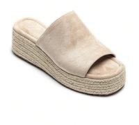 Sandali con zeppa da donna, semplici, casual, di moda per uso quotidiano Un modo semplice ed elegante per creare un piatto meraviglioso, un piatto meraviglioso con un design moderno e un aspetto moder