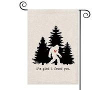 Sasquatch Bandiera Camper Wild Monster Yard Decor I'm Glad I Found You, bandiera della casa, bosco, leggenda forestale, decorazione per portico esterno (bandiera felice)