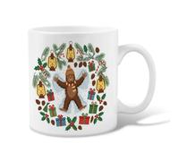 Sasquatch Tazza da caffè in ceramica natalizia con angelo delle nevi | Sasquatch Snow Angel, bicchiere per bere, ghirlanda di pini festivi, scatole regalo per le vacanze, lanterne vintage