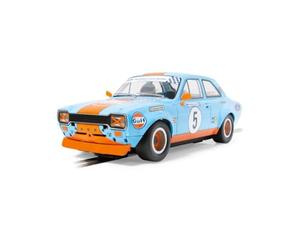 Scalextric Cars, C4530 Ford Escort MK1, Wayne Crabtree Modified Fords 2023, Macchinina giocattolo da utilizzare con piste da corsa, Idee regalo per bambini piccoli dai 3 anni in su, accessori