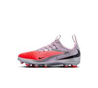 Scarpa da calcio multiterreno Nike Jr. Phantom 6 Low Academy "Alexia Putellas" - Ragazzo/a - Rosso 32