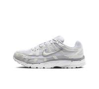 Scarpa Nike P-6000 - Donna - Bianco 38