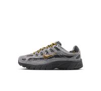 Scarpa Nike P-6000 Premium - Ragazzo/a - Marrone 39