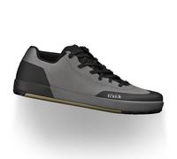 Fizik Gravita Versor Flat Scarpe da Ciclismo Mtb, Unisex adulto, Grigio (Grey/Mud), 42 EU