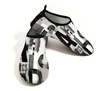 Scarpe da spiaggia per donne e uomini, ad asciugatura rapida, traspiranti, per nuotare e nuotare, scarpe antiscivolo a piedi nudi, per surf in piscina, lettere dell'alfabeto moderne grigie opere