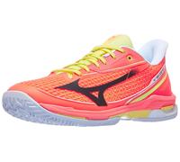 Mizuno Scarpa da Padel Perfetta per le Tue Partite Scopri la scarpa da padel ideale per le tue partite più competitive. Con la sua tomaia in materiale textile e una suola esterna in gomma robusta, la 