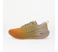 Nike VOMERO PLUS SP men Lowtop brown|orange in taglia:41