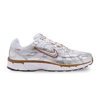 NIKE P-6000, Sneaker Donna, White Metallic Silver L British Tan, 38 EU