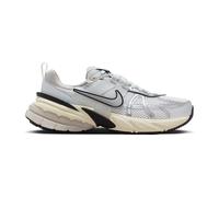Nike FD0736 Nike V2K Run Donna, Summit White/Metallic Silver EU 42