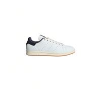 Scarpe Unisex Stan Smith Bianche Quando trovi quel paio di scarpe da ginnastica perfette, te le aggrappi. Questo deve essere il motivo per cui le scarpe da ginnastica adidas Stan Smith continuano a ma