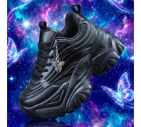 scarpi sportivi con zeppa e platform da donna, con suola spessa da 7 cm, scarpe nere con rialzo, taglia grande, leggere e traspiranti, scarpi sportivi chunky stile Y2K punk con charm a farfalla e cate