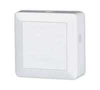 Scatola di distribuzione TV a 3 vie, 75 Ohm, 4 dB di colore bianco. Ideale per distribuire il segnale in modo efficiente su più dispositivi. Compatto e facile da installare.