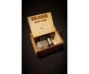 Scatola musicale in legno Henri Salvador Malattia d'amore - Personalizzabile