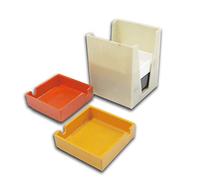 Scatolina con 4 posacenere in plastica impilabili 7x7x2,5 cm modello anni '80, confezione da 5 pezzi