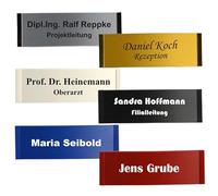 Schmalz Targhetta identificativa in plastica, dimensioni 68 x 22 mm, con magnete o spilla, con nome individuale, targhetta identificativa personalizzata, attacco magnetico, badge portanome, targhetta