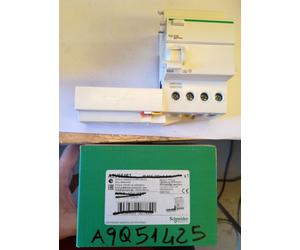 SCHNEIDER - A9Q51425 - BLOCCO DIFFERENZIALE 4P 25A 30MA