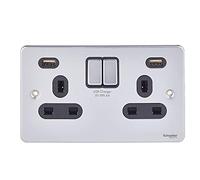 Schneider Electric Ultimate Low Profile - Doppia presa di corrente commutata, 13 A con 2 porte di ricarica USB da 4 A, GGBGU3524DBBC, Cromo spazzolato con inserto nero