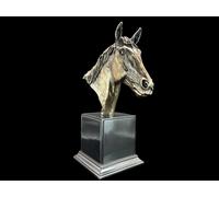 SCULTURA DI CAVALLO, TESTA DI CAVALLO SU PIEDISTALLO DELLA GENESIS GN05896A4