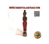 Scultura di una tipica donna thailandese in un formale saluto "Sawasdee"