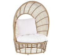 Sedia Coperta in Rattan Sintetico Beige Cuscini Bianchi Stile Boho Lido