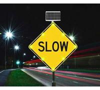 Segnale Di Pericolo "SLOW" Lampeggiante LED Da 24" Energia Solare Segnale Avvertimento Stradale Riflettente Alluminio Grado Ingegneristico Con Kit Montaggio For Strade Vialetti Quartieri
