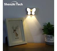 Sensore di movimento a farfalla Luce notturna LED sotto le luci dell'armadio Lampada ricaricabile per armadio Guardaroba Scala Camera da letto Decorazione della cucina
