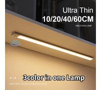 Sensore di movimento Luce notturna Lampada wireless ricaricabile USB sotto le luci a LED dell'armadio per l'illuminazione dell'armadio della camera da letto dell'armadio da cucina