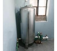 Serbatoio a pressione verticale, Serbatoio dell'acqua pressurizzato con manometro, Serbatoio di espansione in acciaio inossidabile per sistemi idrici interni/esterni
