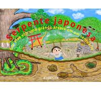Serpente japonesa que vive sob uma grande árvore em um santuário