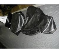 SET 3 PZ COPRISELLE IN ECOPELLE NERO X VESPA 125-150 VARI MODELLI ANNI 60-70