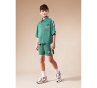 Set abbinato di camicia a bottoni in piqué e pantaloncini per ragazzi, con strisce laterali e ricamo del testo "Club 1984 Monaco" per outfit casual estivo 8Y,9Y,10Y,11Y,12YLetterePoliestere