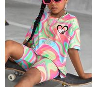 Set casual a due pezzi da ragazza pre-adolescente, composto da t-shirt a maniche corte larga con stampa di farfalle, cuori e lettere tie-dye, e pantaloncini corti, adatto per l'estate 7Y,8Y,9Y,10Y,11Y