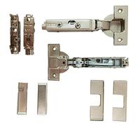 Set composto da: 2 cerniere GRASS Tiomos per mobili - Cerniere (nastro), ammortizzate, 110°, 2 piastre di montaggio dritte e 4 tappi (battuta angolare) di UMAXO®.