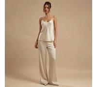 Set da 2 pezzi composto da canotta color albicocca e pantaloni palazzo in raso, completo elegante in raso per l'estate, outfit adatto per gli invitati di un matrimonio, stile femminile raffinato alla 