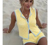 Set da 2 pezzi da donna per primavera/estate, comprendente un cardigan canottiera giallo e pantaloncini vita alta. Caratterizzato da contrasti gialli e bordi blu, con elementi in rete. Ideale per spia