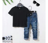 Set da 2 pezzi per ragazzi giovani composto da maglietta nera e jeans skinny blu in denim strappato e consumato, adatto per l'outfit estivo da ragazzo 6Y,7Y,4Y,5YCotone,Denim