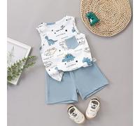 Set da bambino maschio per l'estate con maglietta senza maniche a stampa di dinosauri cartoni animati e pantaloncini verdi uniti, stile allegro e carino, adatto per avventure all'aperto, comfort in ca