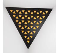 Set di 2 Trappole per bassi angolari per soffitto “Triangle-F” in schiuma acustica piramidale con piastra HDF laminata perforata triangolare e tessuto vellutato | [TRI - Nero | Giallo]