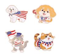 Set di 4 spille da bavero smaltate a tema patriottico, con bandiera americana, per cane e gatto, colore rosso, bianco e blu, per il 4 luglio per il giorno dell'indipendenza degli Stati Uniti, 250°
