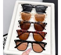 Set di 5 occhiali da sole classici , occhiali retrò modellanti per il , materiale e confortevole, occhiali da sole unisex per regali festivi, abbigliamento , vacanze al mare, campeggio, guida