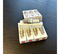Set di 8 pezzi candela Maserati NGK adatta per 3200,4200,MC12,M139 2002-06 OE...