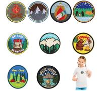 Set di 9 Toppe Termoadesive Rotonde da Esterno, Motivi Camper e Orso nella Natura, Personalizzabili per Viaggi e Campeggio, Applique Ricamate per Jeans, Giacche, Abiti e Borse Fai Da Te