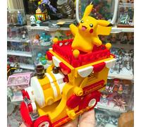 Set di blocchi da costruzione per veicolo della parata della festa di Pokémon - Include i personaggi di Pikachu, Togepi e Quaxly Pezzo unicoPolipropilene