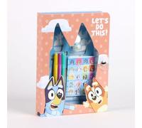 Set di cancelleria Bluey per bambini e bambine. Design originale e colori divertenti | Kit scolastico Bluey, ideale come regalo per il ritorno a scuola, con licenza ufficiale e design unico.