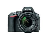 Set di fotocamere reflex Nikon D5500 + AF-S DX NIKKOR 18-140 mm