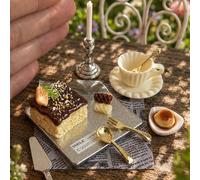 Set di modelli in miniatura per casa delle bambole con dolci a lume di candela, scala 1:12, torta, budino al caramello, tazza da tè e candelabro, con mini stoviglie e vassoio, decorazione per scena ro