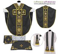 Set di paramenti e massa stile San Filippo Neri per casula NERA, ricamo IHS