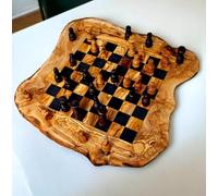 Set di scacchi artigianali in legno di ulivo con forma organica unica, elegante scacchiera decorativa con intricati pezzi intagliati per gli appassionati di scacchi (33 x 33 cm, area di gioco 20 x 20
