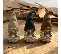 Set di tre gnomi ornamentali in resina con cappelli in tessuto, decorazioni nane per migliorare lo stile autunnale e invernale della casa